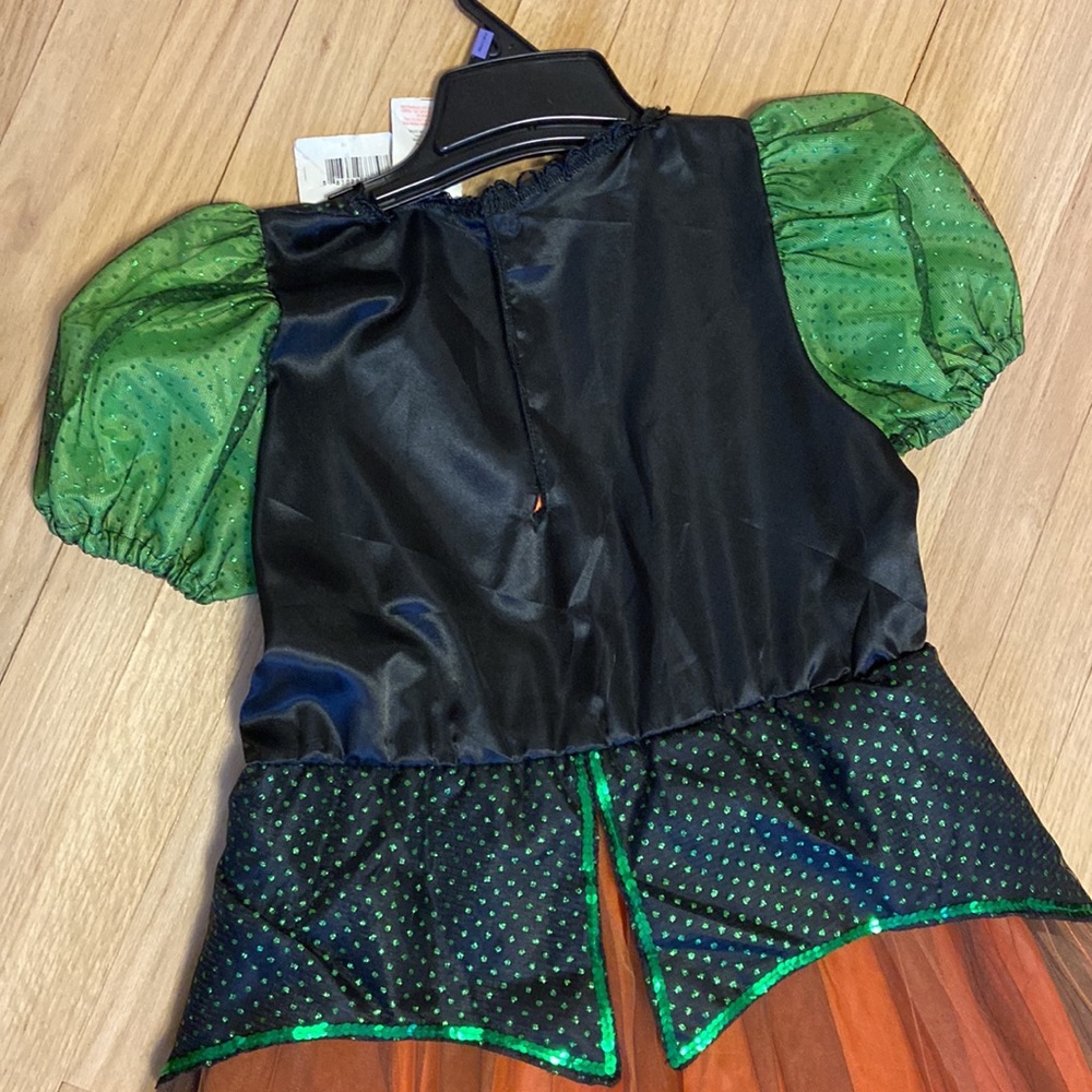 Halloween dress, lights up. - Picture 7 of 10